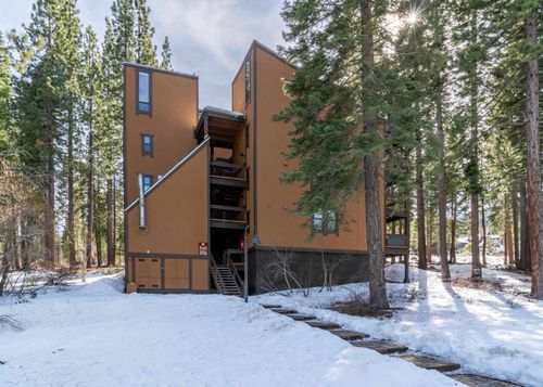 3149 Aspen Grove, Truckee, CA, 96161 | Card Image