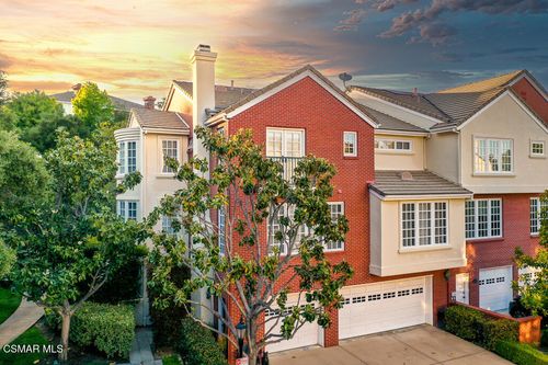 2491 Swanfield Ct, Thousand Oaks, CA, 91361-5089 | Card Image