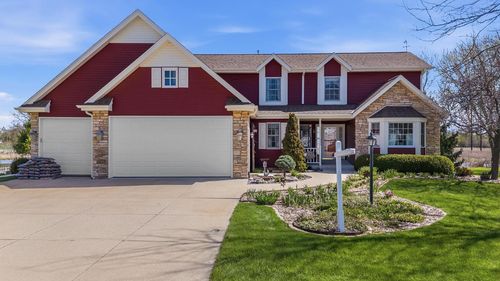 861 Summer Creek Road, Oconomowoc, WI, 53066 | Card Image