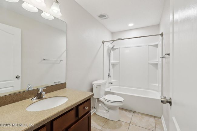 4468 Song Sparrow Dr, House other with 5 bedrooms, 3 bathrooms and null parking in MIDDLEBURG FL | Image 10