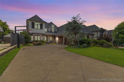 1536 35th Pl, Tulsa, OK, 74105-2630 | Card Image