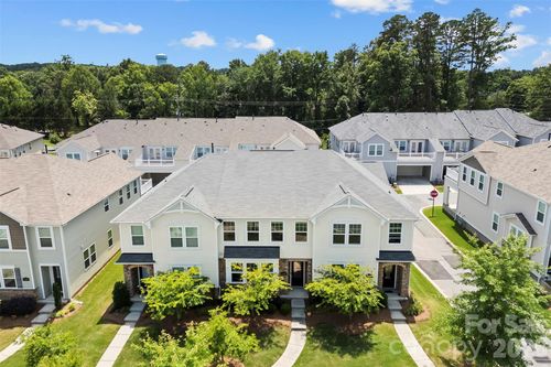 11010 Chalkbark Ln, Charlotte, NC, 28262-2067 | Card Image