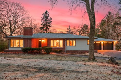 9710 304th Avenue, Salem Lakes, WI, 53105 | Card Image