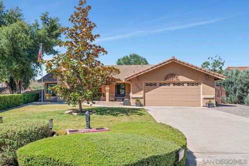 25657 Bellemore Dr, Ramona, CA, 92065-4703 | Card Image