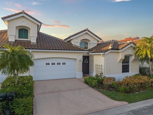 5604 N N Harbor Village Drive, Vero Beach, FL, 32967 | Card Image