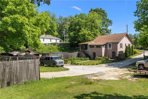 2667 Peyton Rd Nw, Atlanta, GA, 30318-1882 | Card Image