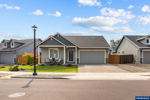 405 Depot Ave, Brownsville, OR, 97327-2172 | Card Image