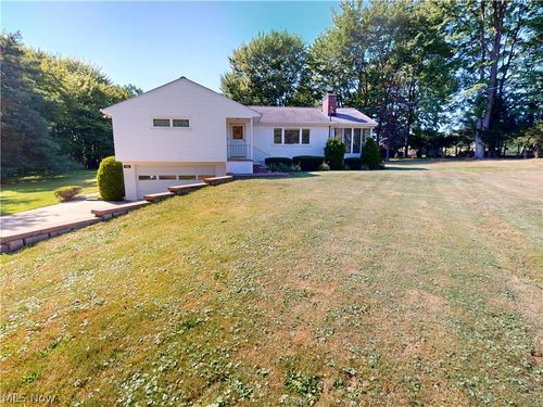 7342 Williams Road, Painesville, OH, 44077 | Card Image