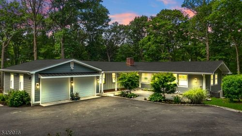 246 Mount Harmony Rd, Bernardsville, NJ, 07924-1413 | Card Image