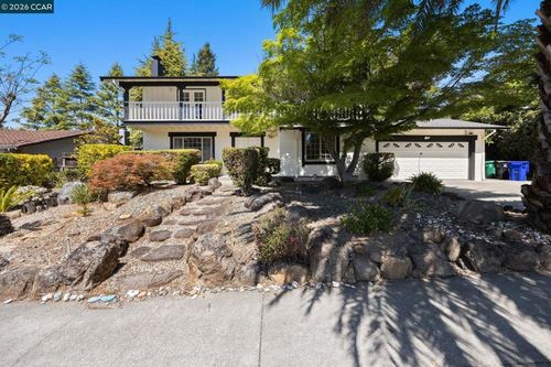 2537 Simas Ave, Pinole, CA, 94564-1245 | Card Image