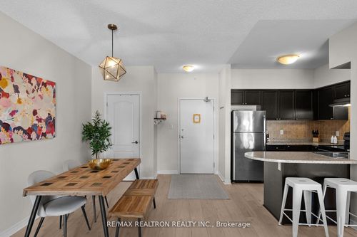 107-45 Ferndale Dr S, Barrie, ON, L4N5W7 | Card Image