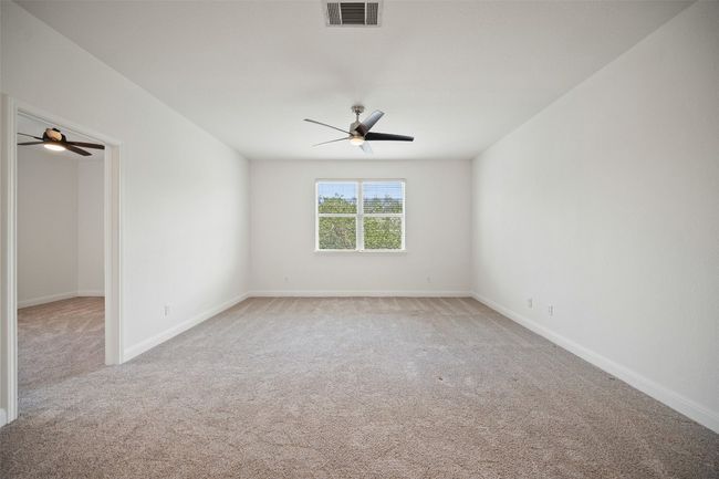 206 Skinner, House other with 3 bedrooms, 3 bathrooms and 4 parking in Kyle TX | Image 28