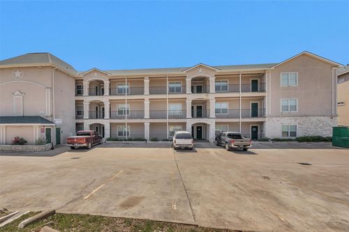 309-7039 Kingston Cove Ln, Willis, TX, 77318-9183 | Card Image