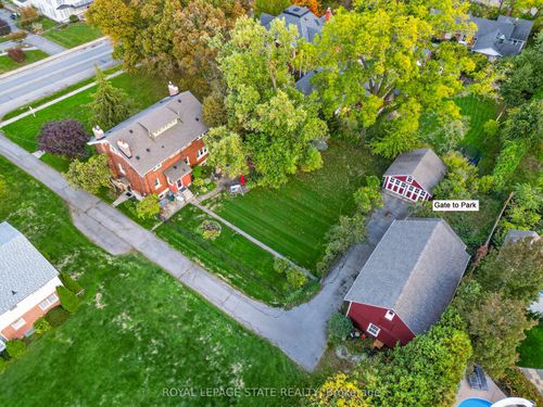 102 Main St E, Grimsby, ON, L3M1N8 | Card Image