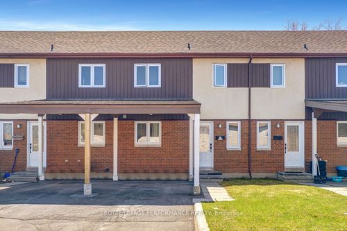 20 Lovell Lane, Nepean, ON, K2H9B6 | Card Image