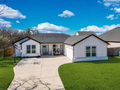 5622 Mesa Loop, Granbury, TX, 76048-6554 | Card Image