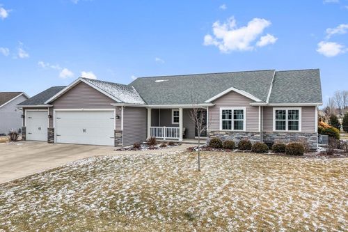 1823 Nation Court, NEENAH, WI, 54956 | Card Image