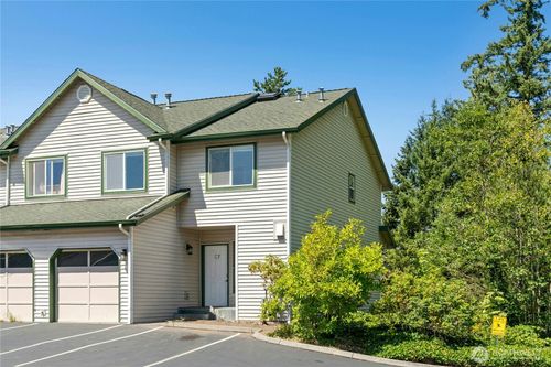 apt-c7-15815 Admiralty Way, Lynnwood, WA, 98087-6235 | Card Image