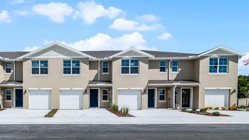 528 Zinfandel Drive, Daytona Beach, FL, 32117 | Card Image