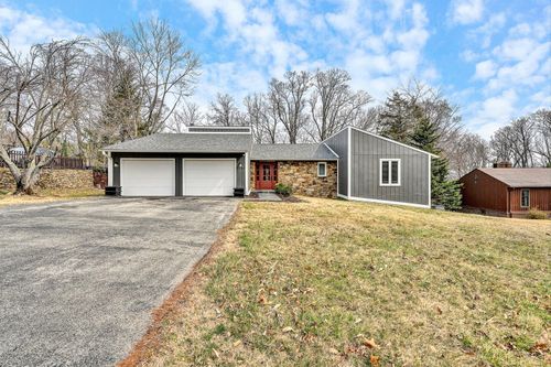 6124 Saddleridge Cir, Roanoke, VA, 24018-4622 | Card Image
