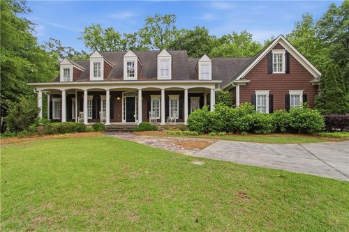 2473 Kirk Ln Nw, Kennesaw, GA, 30152-4705 | Card Image