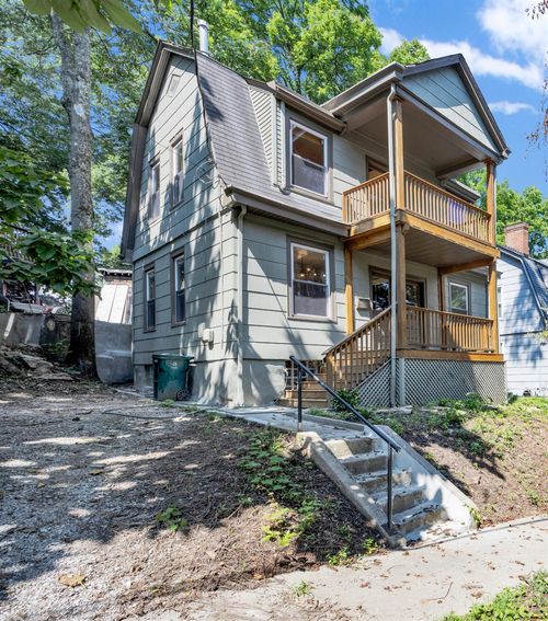 3033 Marshall Ave, Cincinnati, OH, 45220-2511 | Card Image
