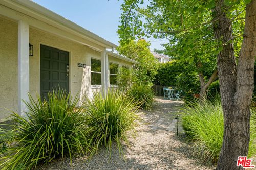3019 Maxwell St, Los Angeles, CA, 90027-2511 | Card Image