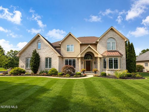 4810 Farm Creek Ln, Sylvania, OH, 43560-9238 | Card Image
