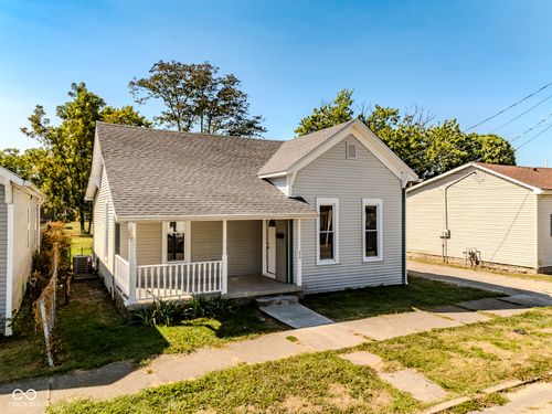 513 W North St, Greensburg, IN, 47240-1557 | Card Image