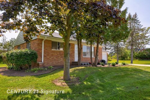 11475 Wilkinson Rd, Freeland, MI, 48623-9248 | Card Image
