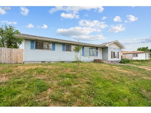 548 Ne Fir St, Pilot Rock, OR, 97868-6853 | Card Image