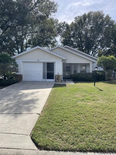 9141 Sw 91st Circle, House other with 2 bedrooms, 2 bathrooms and null parking in Ocala FL | Image 1