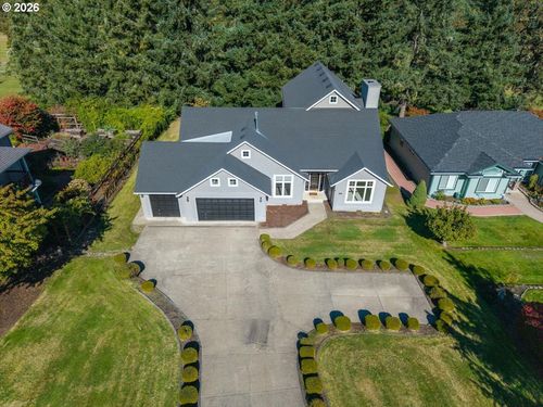 580 Holly Ave, Cottage Grove, OR, 97424-1360 | Card Image