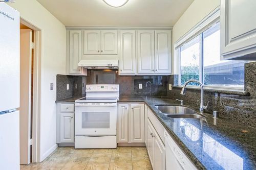 42965 Corte Verde, Fremont, CA, 94539-5313 | Card Image