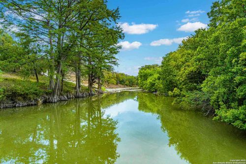 105A Oleander Rd., Comfort, TX, 78013 | Card Image