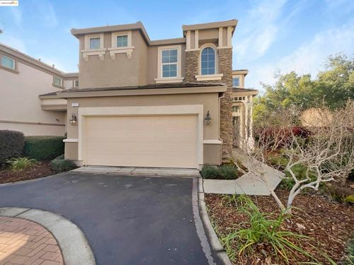 511 Malvasia Ct, Fairfield, CA, 94534-4139 | Card Image