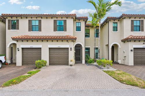 2025 Oysterwood Lane, Riviera Beach, FL, 33410 | Card Image