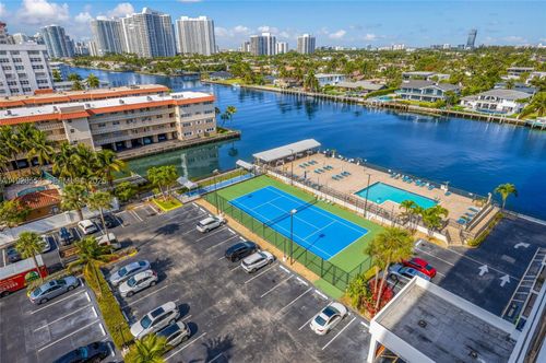 apt-706-2017 S Ocean Dr, Hallandale Beach, FL, 33009-6653 | Card Image
