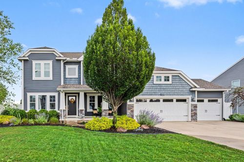 4122 Springmist Dr, Hudsonville, MI, 49426-6402 | Card Image