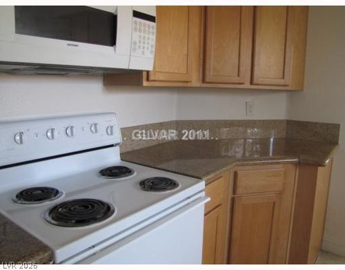 2058-3151 Soaring Gulls Dr, Las Vegas, NV, 89128-7037 | Card Image