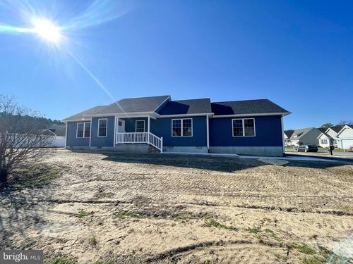 304 E 7th St, Blades, DE, 19973-4504 | Card Image