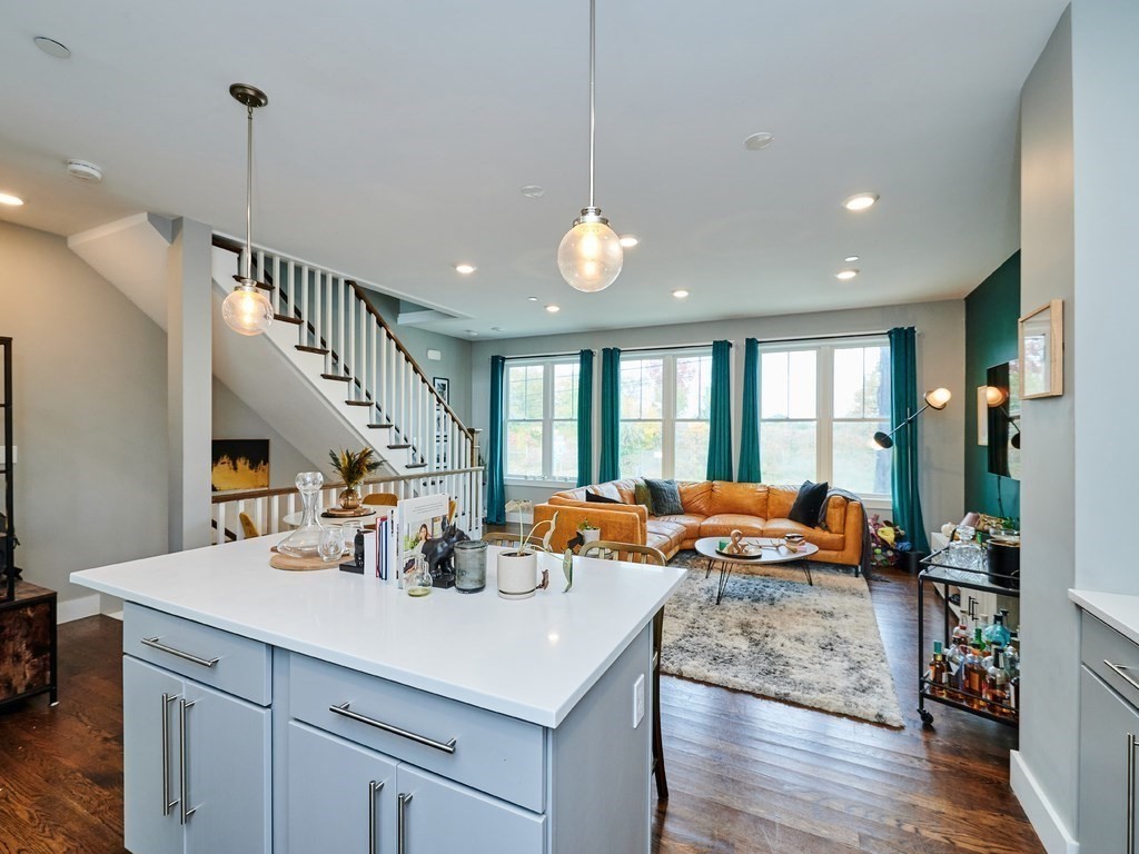 Mystic Ave, Somerville, MA 02145 #1
