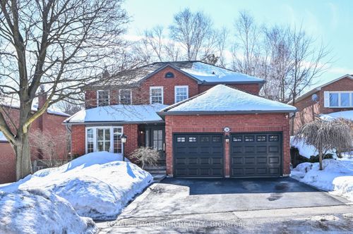 208 Kensington Place, Orangeville, ON, L9W4G5 | Card Image