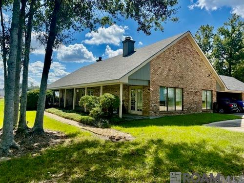 14242 Airline Hwy, Baton Rouge, LA, 70817-6238 | Card Image