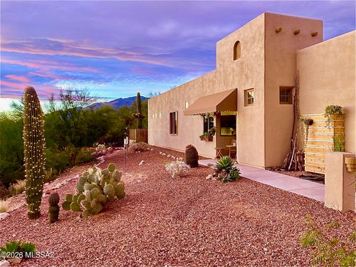 5095 N Pinnacle Cove Dr, Tucson, AZ, 85749-7153 | Card Image