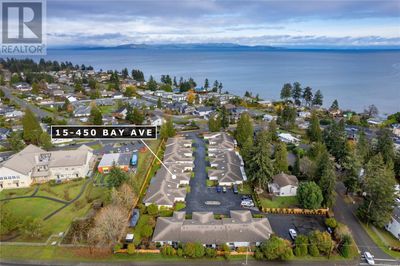 15 - 450 Bay Ave, Townhouse with 2 bedrooms, 2 bathrooms and 2 parking in Parksville BC | Image 1