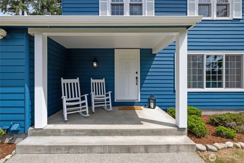 10323 Crescent Valley Dr Nw, Gig Harbor, WA, 98332-9577 | Card Image