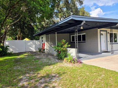 733 Cherokee Circle, House other with 3 bedrooms, 2 bathrooms and null parking in SANFORD FL | Image 3