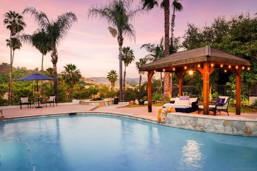 2110 Campo Pl, Escondido, CA, 92027-1278 | Card Image
