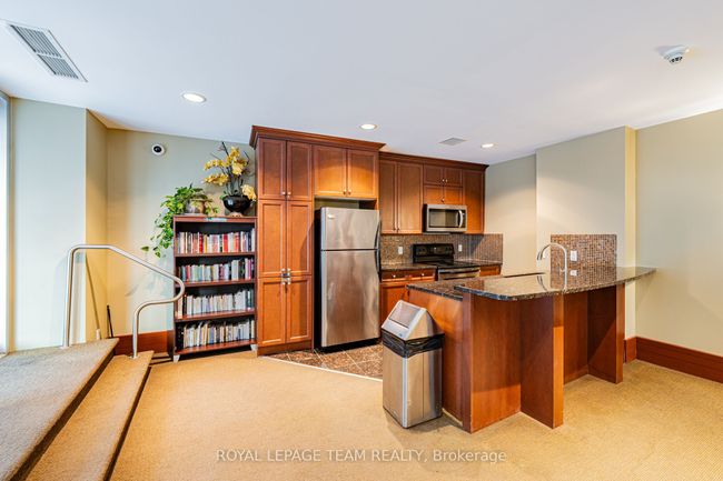 1609 - 200 Rideau St, Condo with 1 bedrooms, 1 bathrooms and null parking in Ottawa ON | Image 24